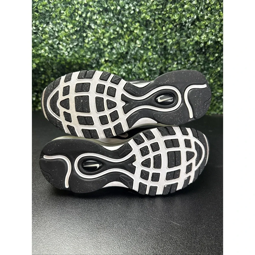 Nike Air Max 97 Sneakers Kids Size 5.5 Y Black Metallic Silver Shoes Youth